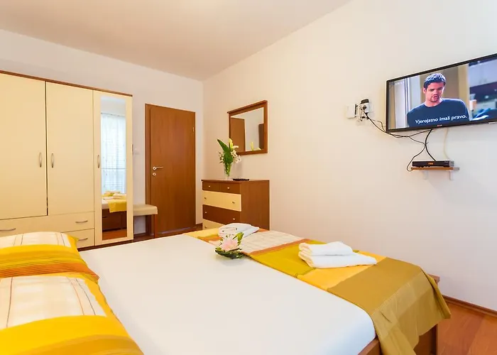 Slavica Apartament *