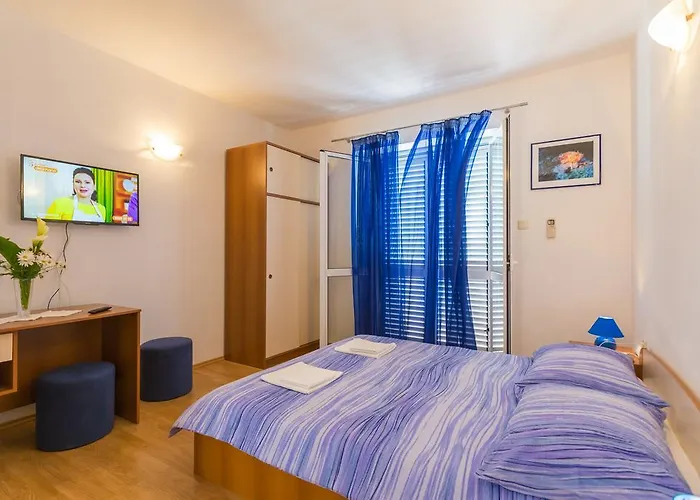 Slavica Apartament Pomena