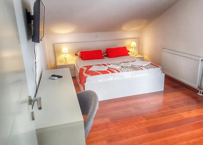 Slavica Apartament *